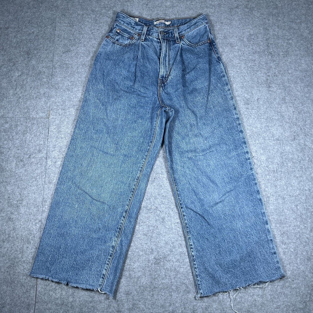 Levi's Ribcage Pleated Crop Denim Jeans Womens 27(26x25) Medium Blue Wash